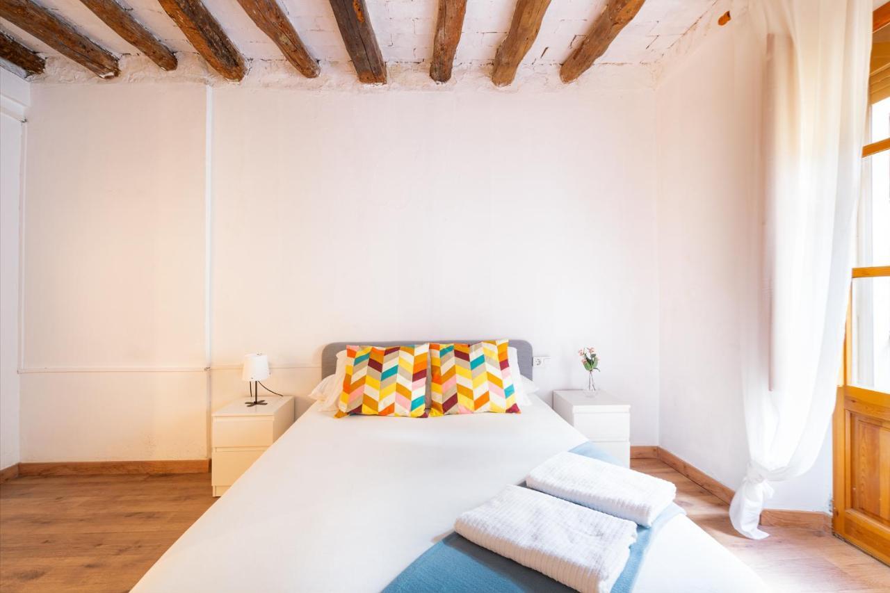 Mi Casa De Manresa Apartment Ngoại thất bức ảnh