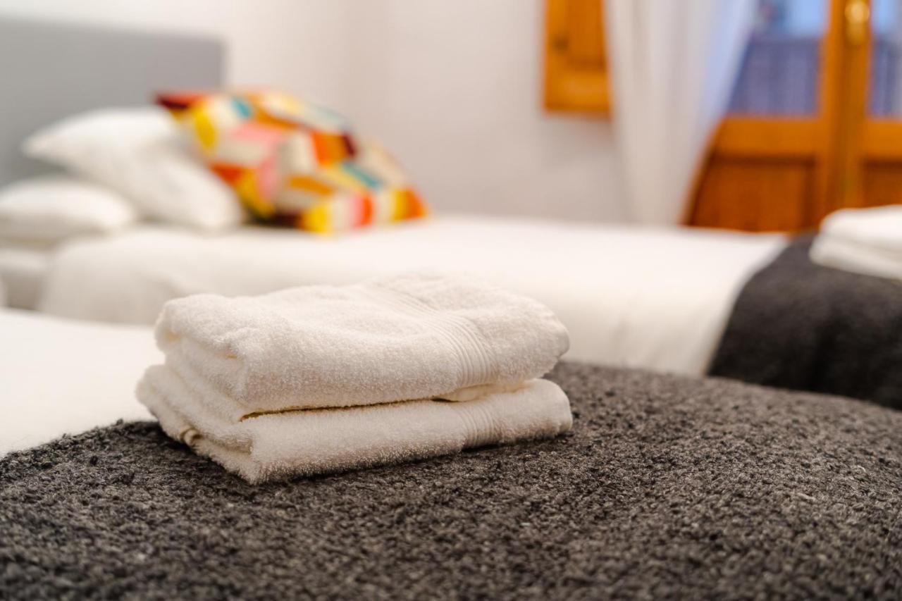 Mi Casa De Manresa Apartment Ngoại thất bức ảnh