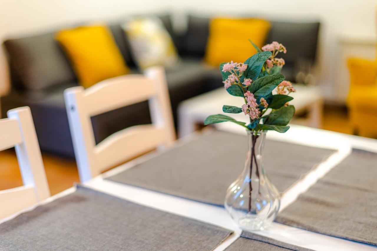 Mi Casa De Manresa Apartment Ngoại thất bức ảnh